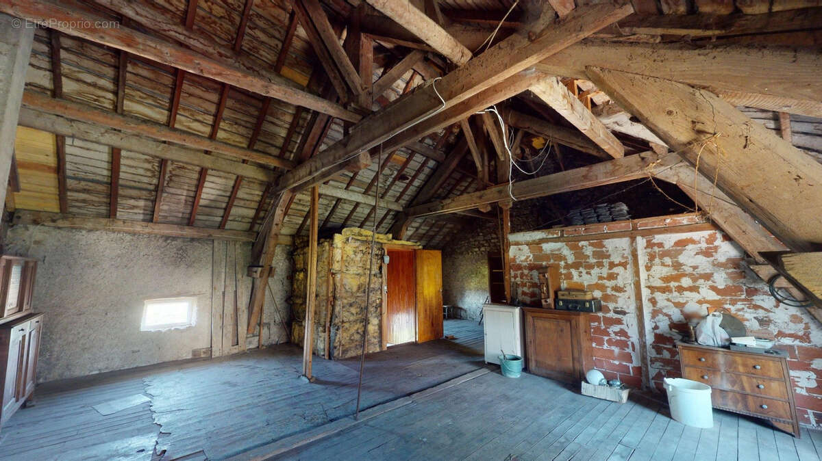 Maison à LA CHAISE-DIEU