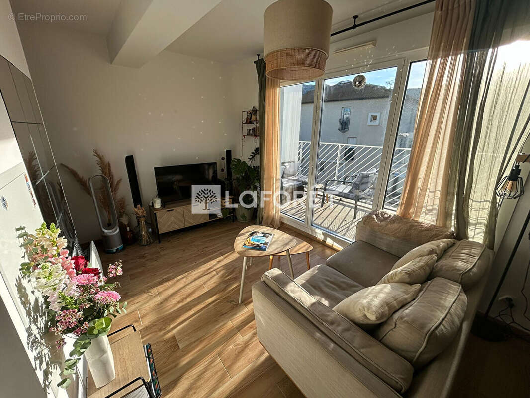 Appartement à MARSEILLE-9E