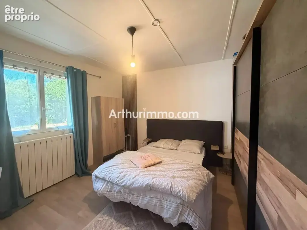 Maison en pierre avec dépendances 150 m² - photo 11