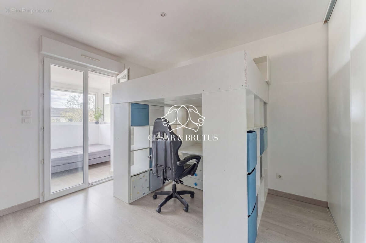 Appartement à CHASSIEU