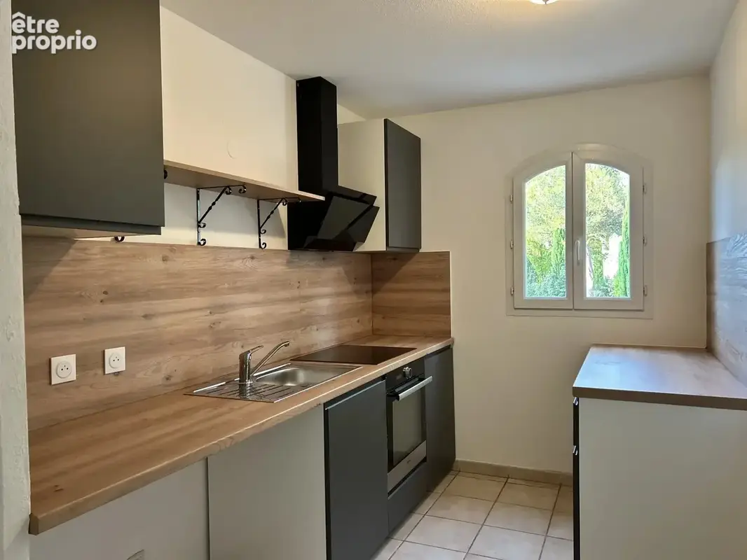 Appartement 85 m² à Mallemort  - photo 2