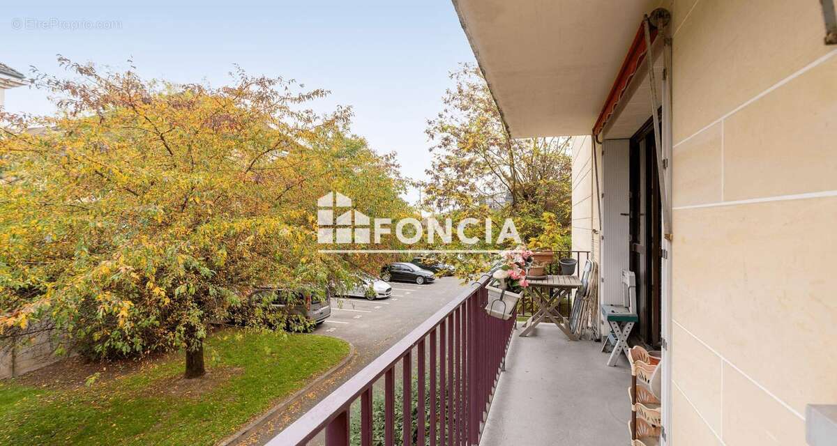 Appartement à LIMEIL-BREVANNES