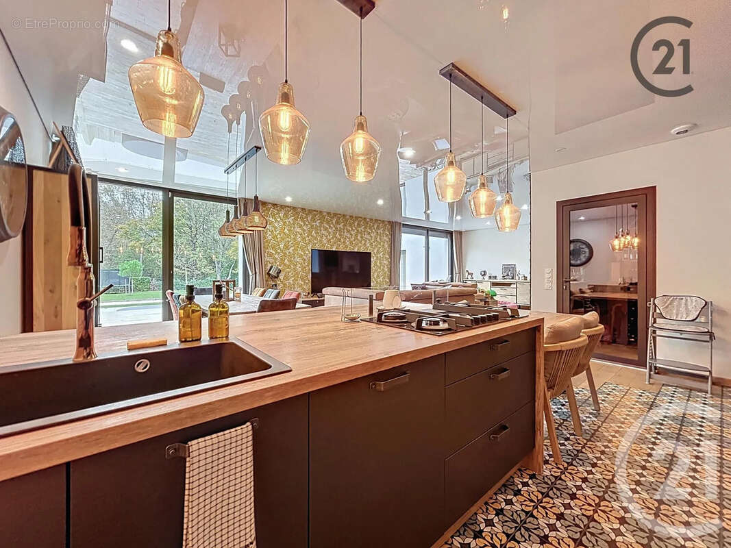 Maison à BARBEREY-SAINT-SULPICE