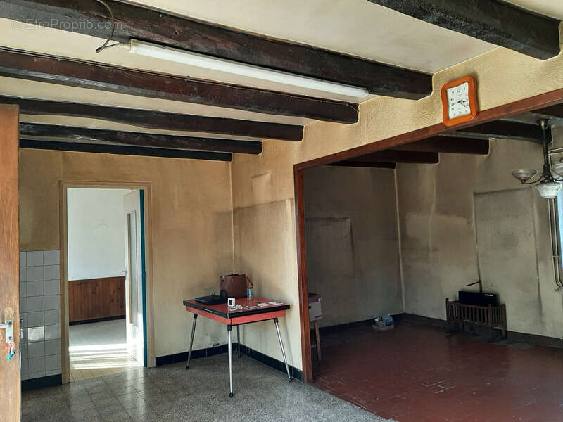 Maison à CLESSY
