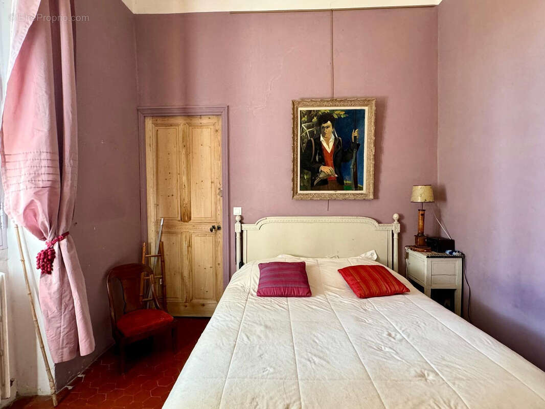 Maison à L'ISLE-SUR-LA-SORGUE