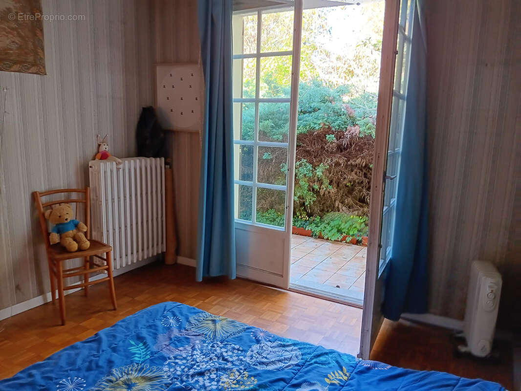 Maison à FAVEROLLES-SUR-CHER