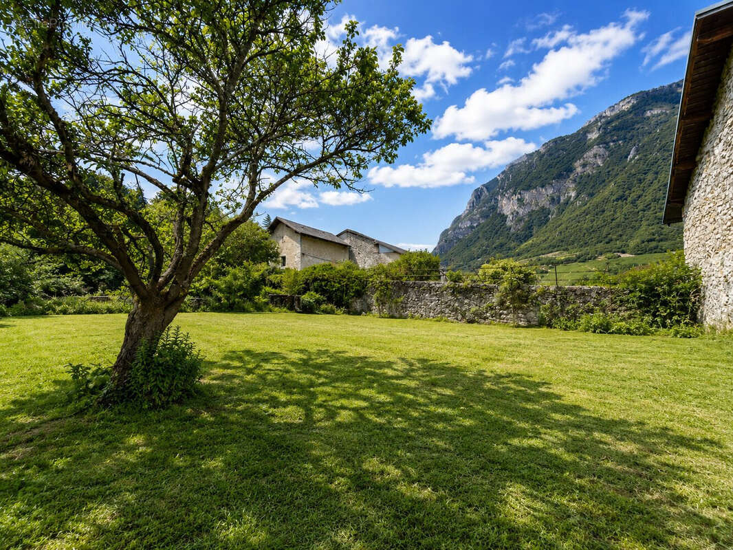 Maison 113 m² à Montmelian  - photo 4