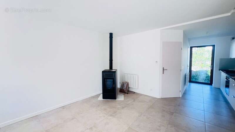 Dpt Finistère (29), à vendre QUIMPER maison / appartement  de 90 m² habitable - Terrasse - Parking - photo 9