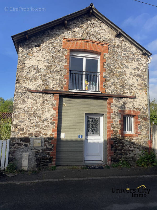 Maison à CORCOUE-SUR-LOGNE