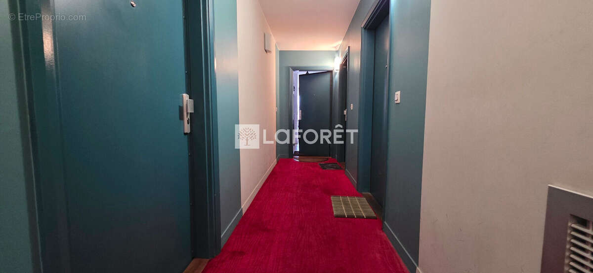 Appartement Stains 4 pièce(s) 79.5 m2 - photo 13