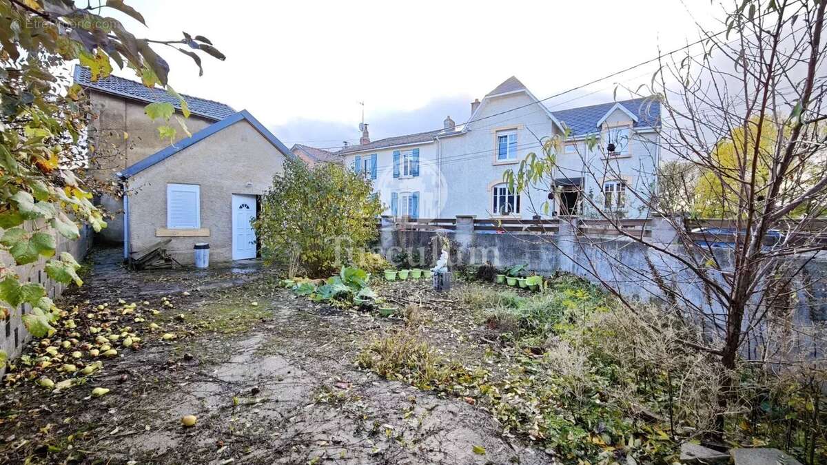 Appartement à JARNY