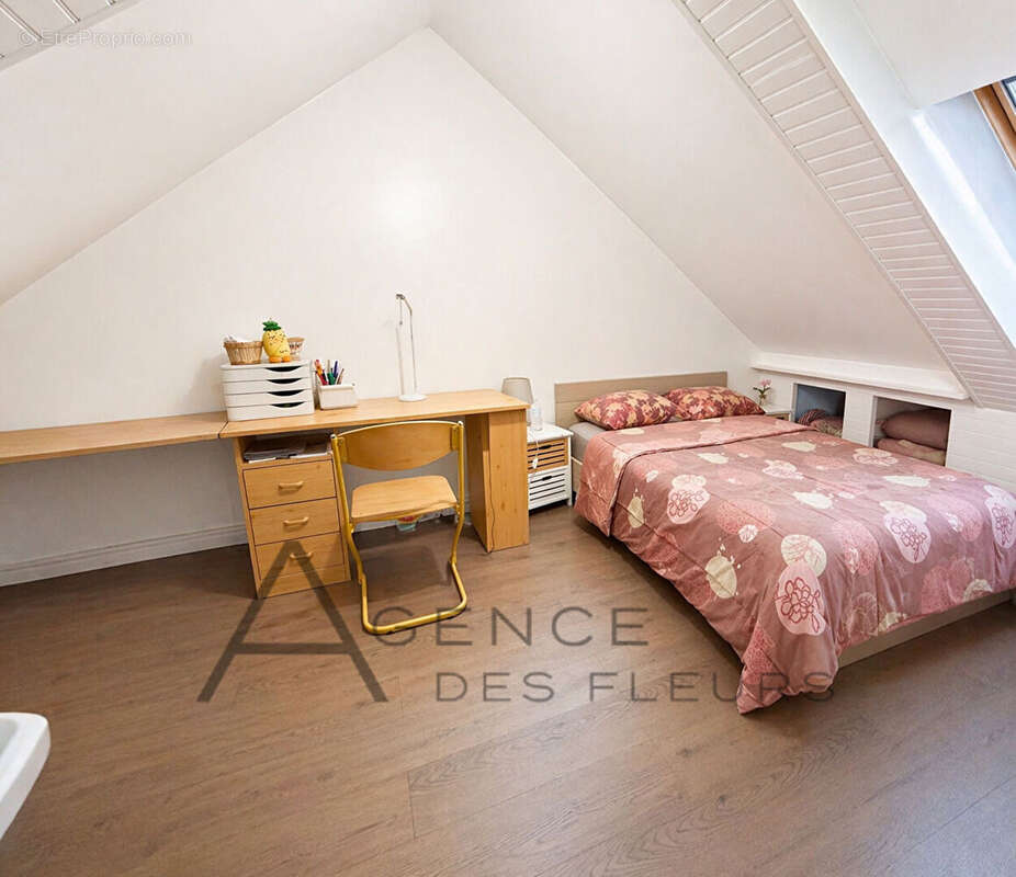 Maison  de 90 M²  sur 1300 m²  de terrain - photo 12