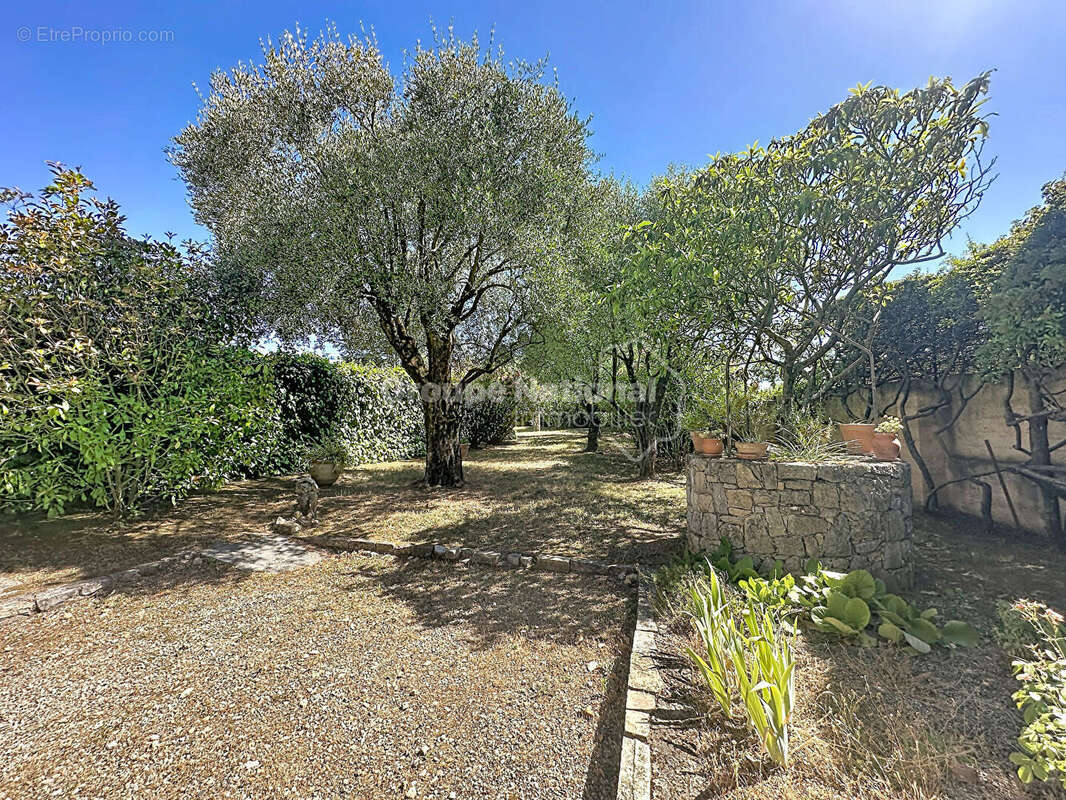 Maison à PEYMEINADE