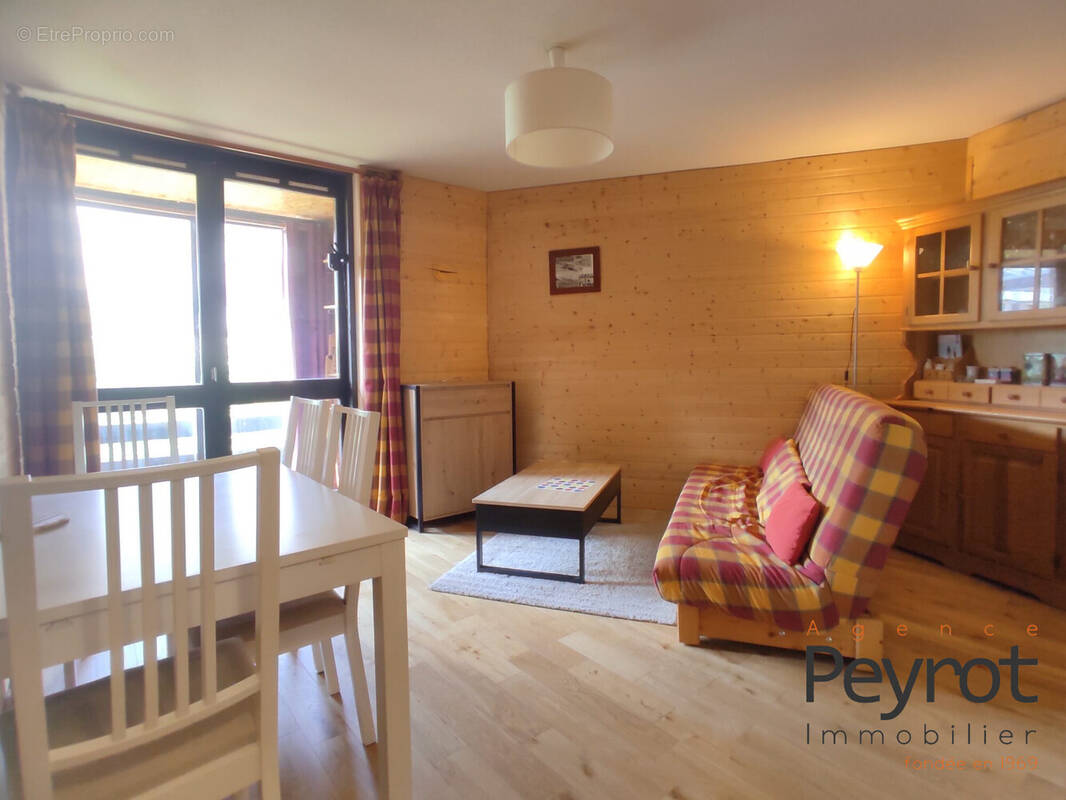 Appartement à LES ANGLES