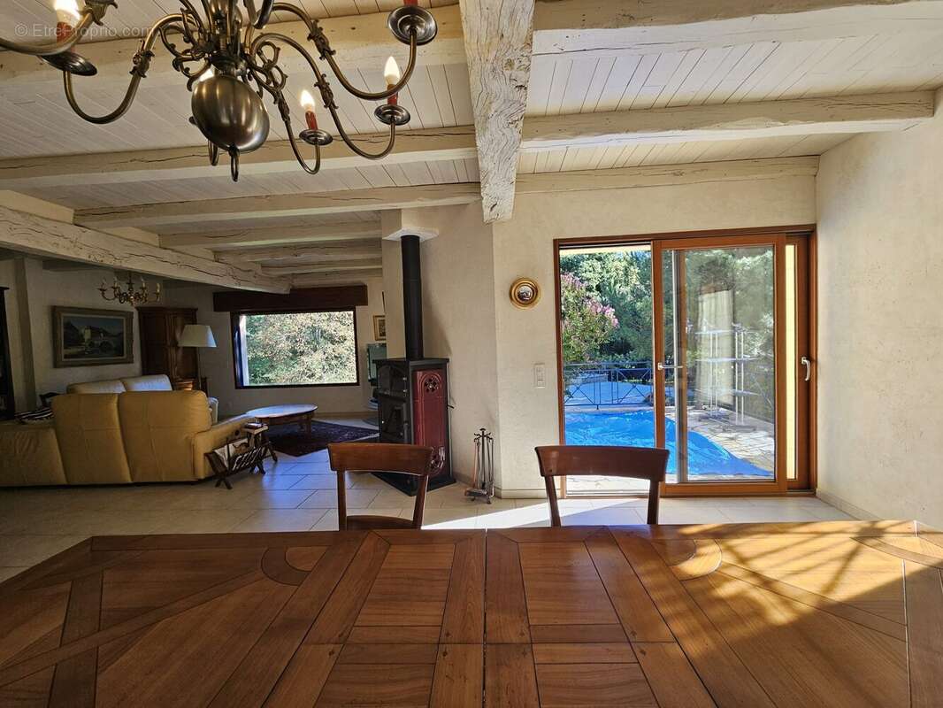 Maison à LALINDE