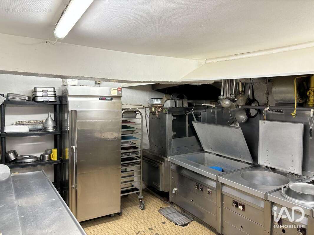 Photo 9 - Commerce à RAMBOUILLET