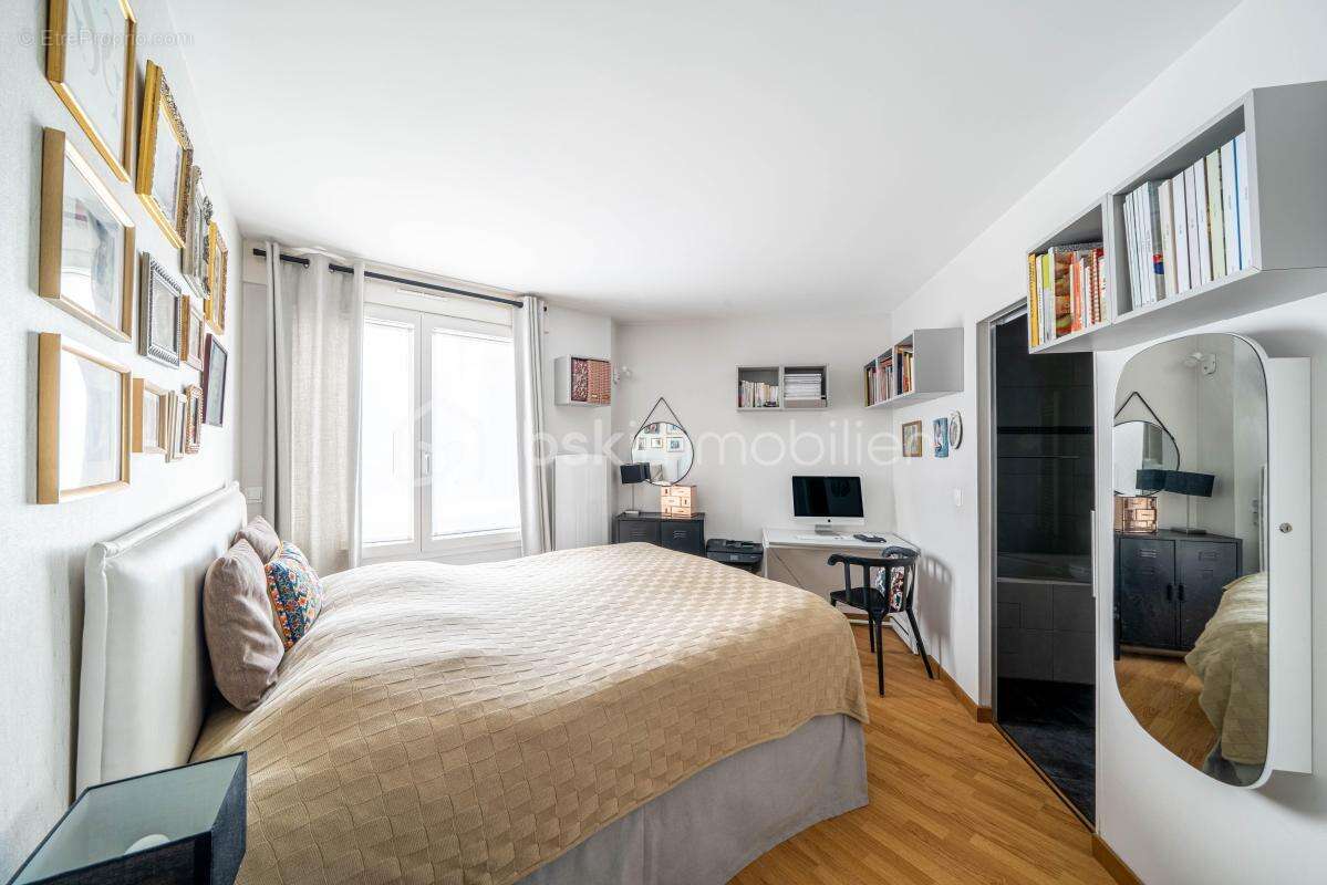 Appartement à ISSY-LES-MOULINEAUX