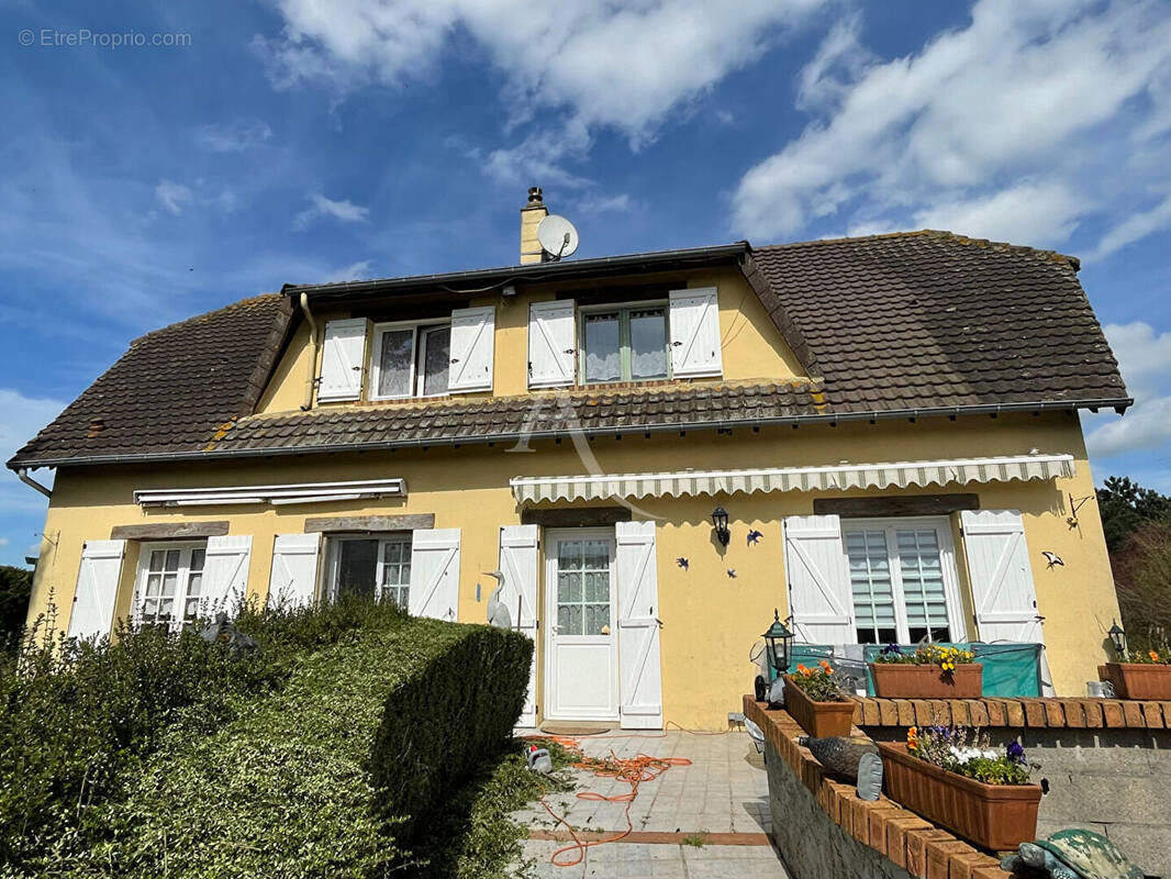 Maison à GOURNAY-EN-BRAY