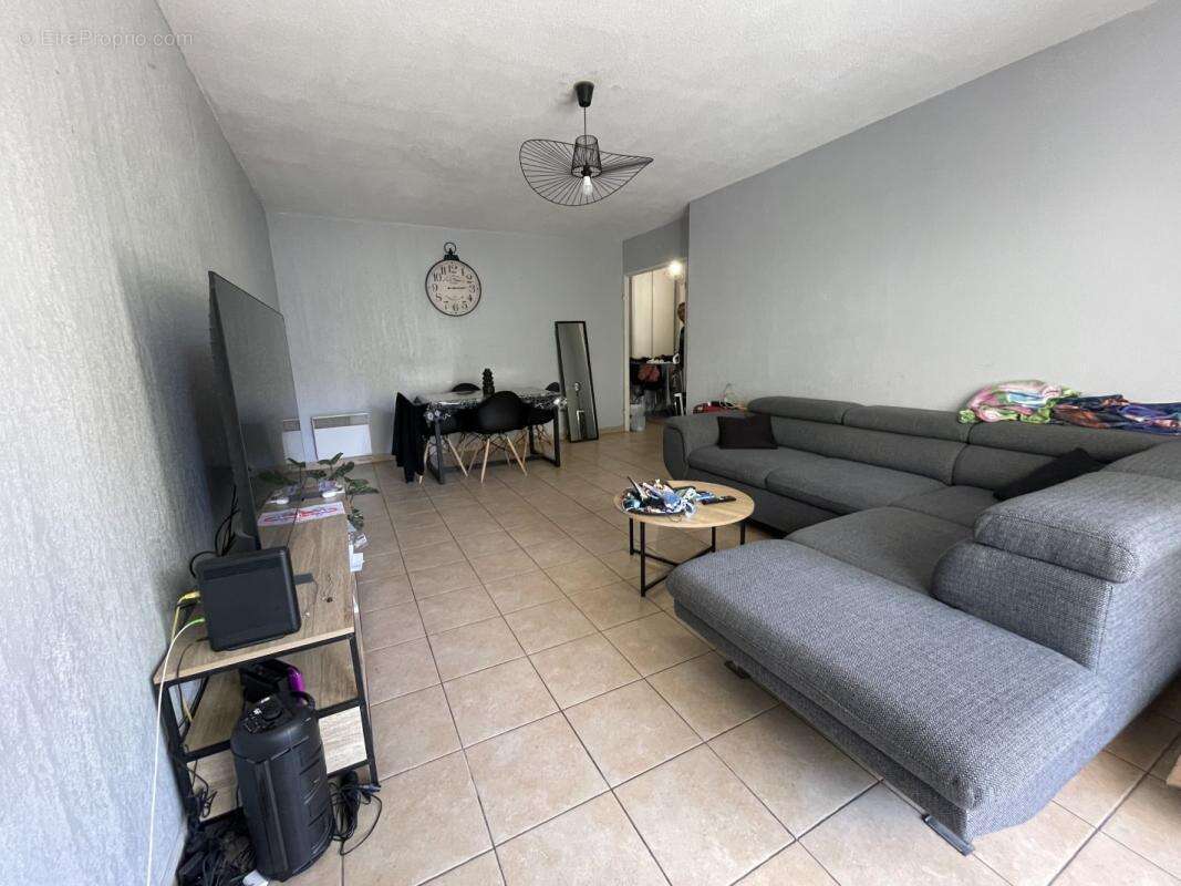 Appartement à MARSEILLE-14E
