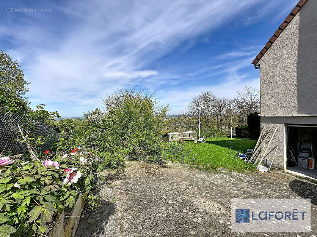 Maison à SAINT-GERMAIN-DE-LA-GRANGE