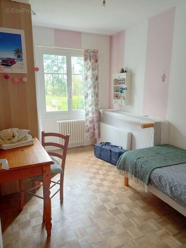 Maison à BONCHAMP-LES-LAVAL