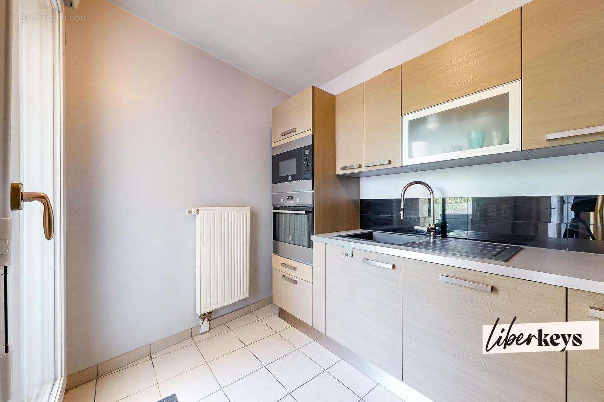 Appartement à GENNEVILLIERS