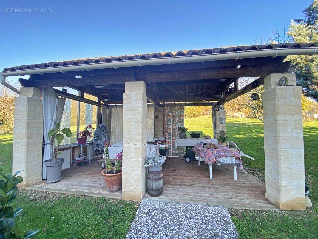 Maison à MOULEYDIER