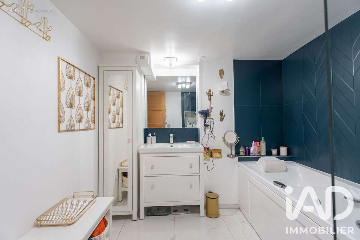 Maison 130 m² à Cernay-La-Ville  - photo 7