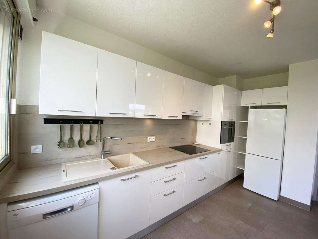 Appartement à MANDELIEU-LA-NAPOULE