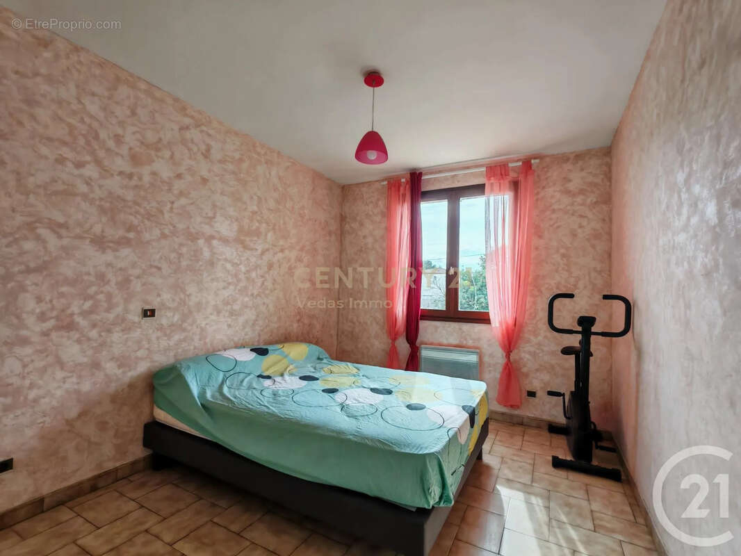 Maison à COURNONTERRAL