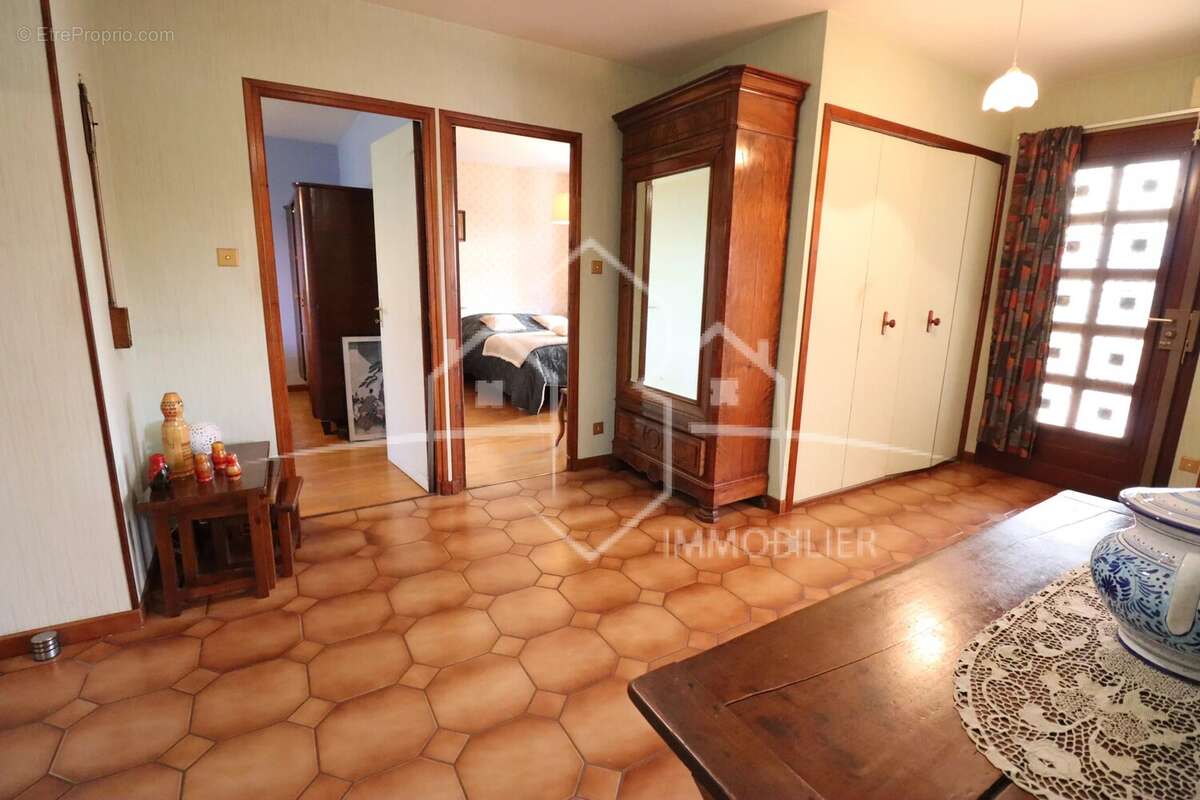 Maison à BEAUREPAIRE