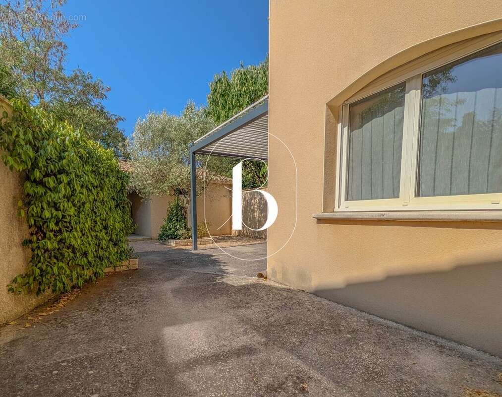 Maison à SAINT-AMBROIX