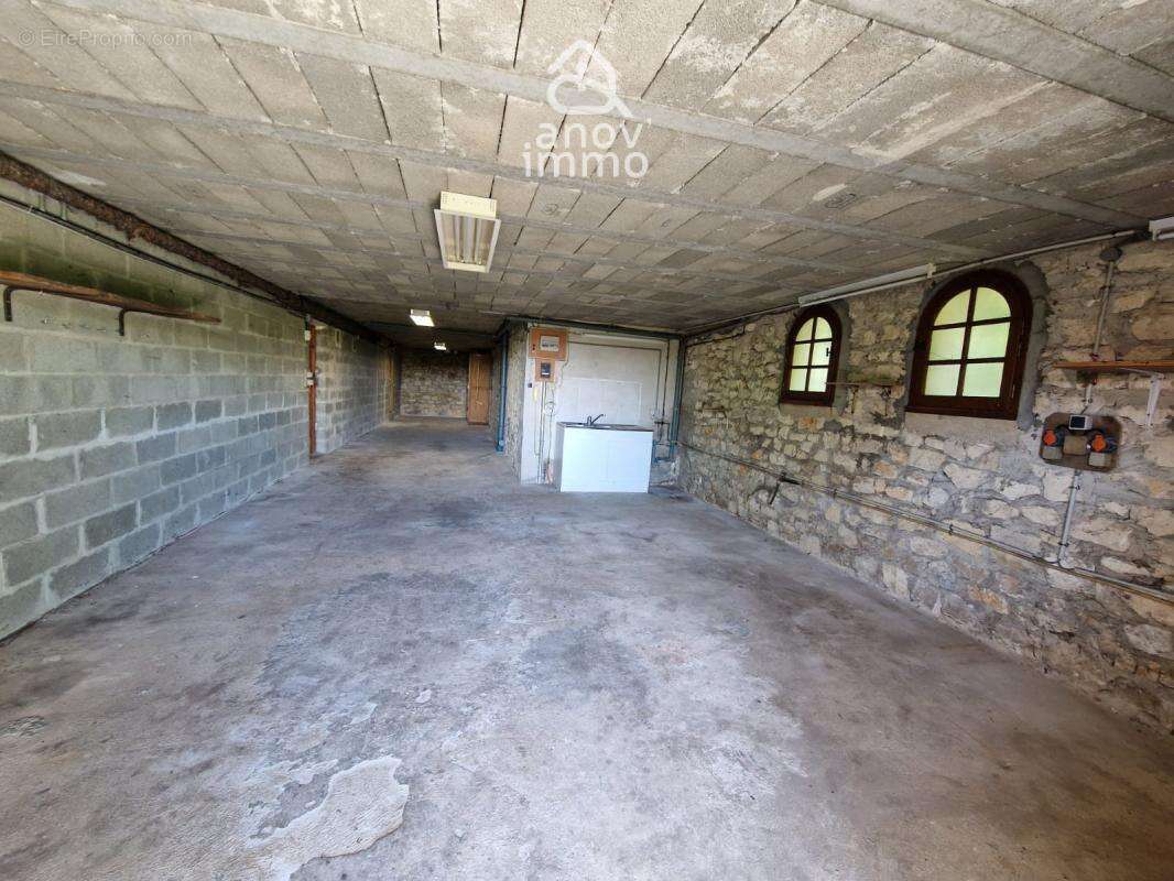 Maison familiale 4 chambres (+ bureau) avec Jardin - SOYAUX - photo 13