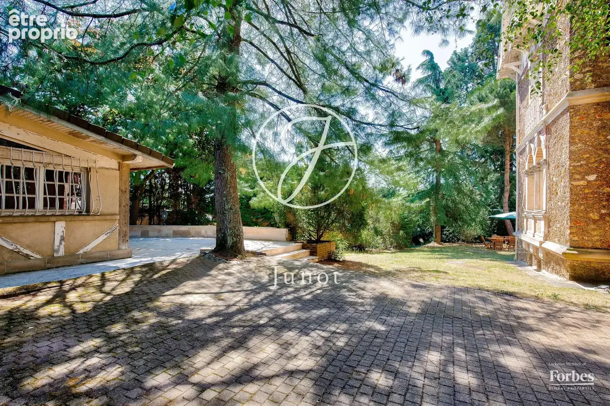 Sèvres - MONESSE - Maison meulière - 473m² - 5 chambres - Terrain 1500m² - photo 24