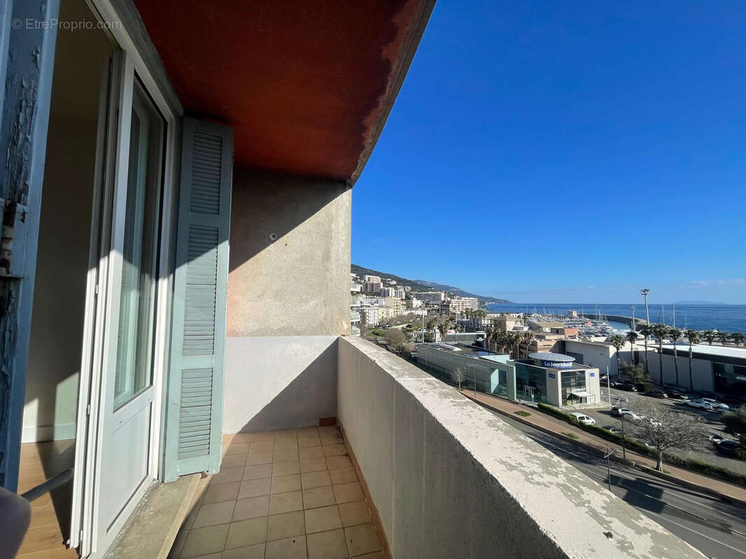 Appartement à SAN-MARTINO-DI-LOTA