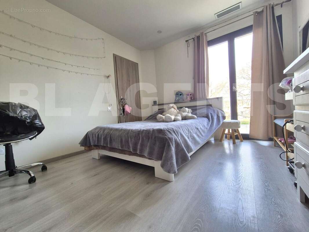 4cfd6f3d-cf5a-4279-a3c7-ee99dd7f7aa9 - Maison à TOURTROL