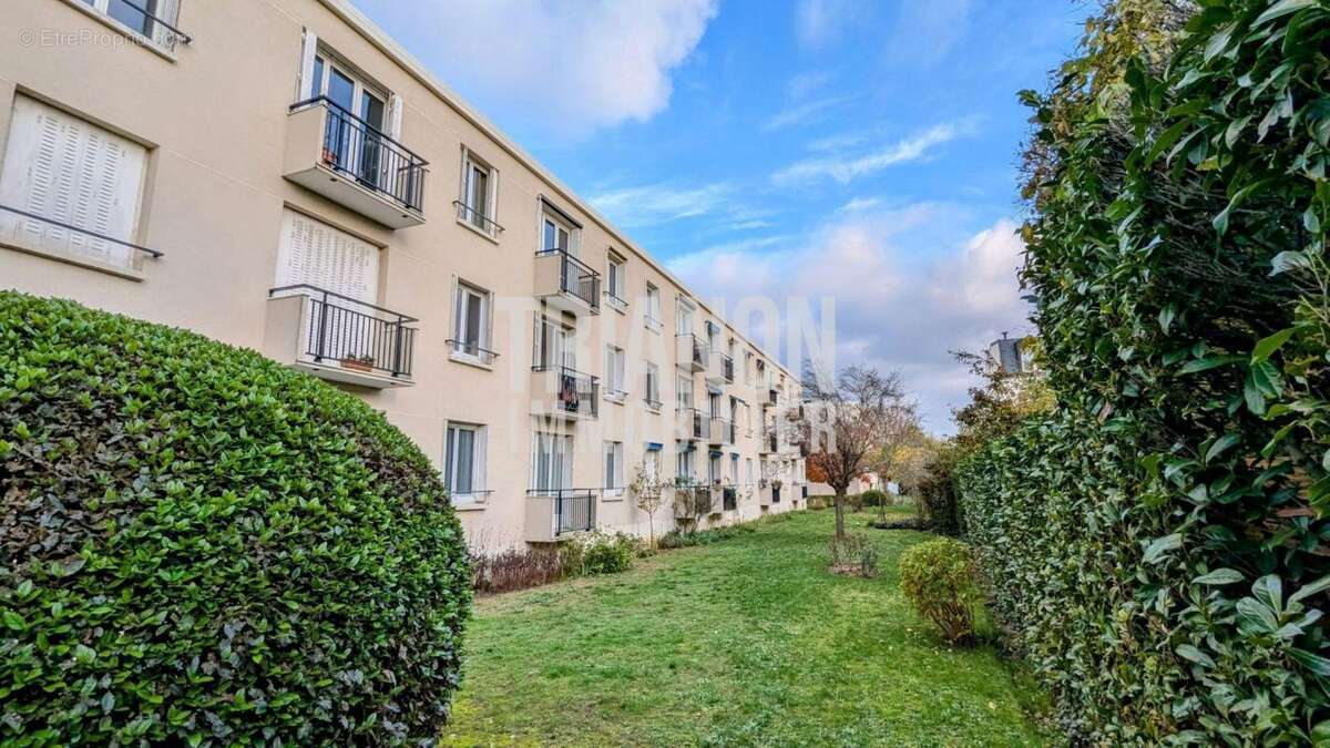 Appartement à CROISSY-SUR-SEINE