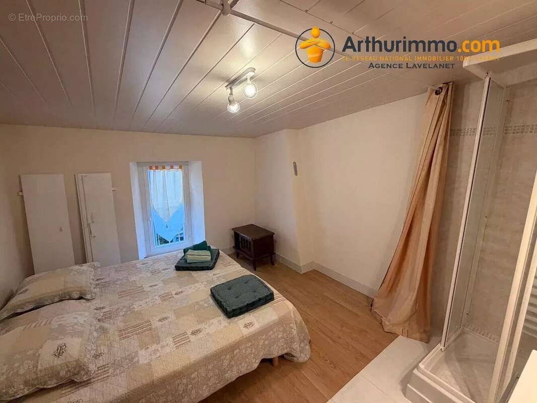 Maison à VILLENEUVE-D'OLMES