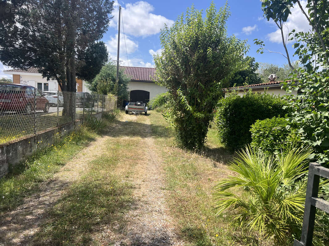 Maison à SAINT-LOUBES