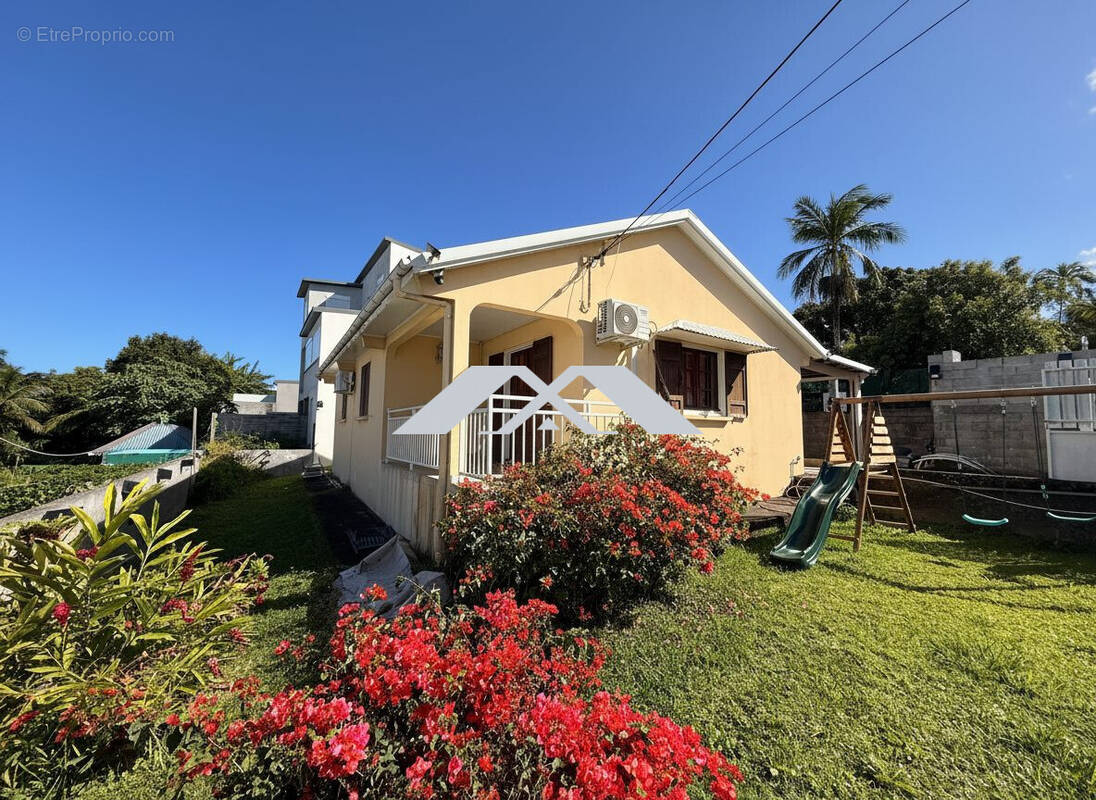 Maison à PETITE-ILE
