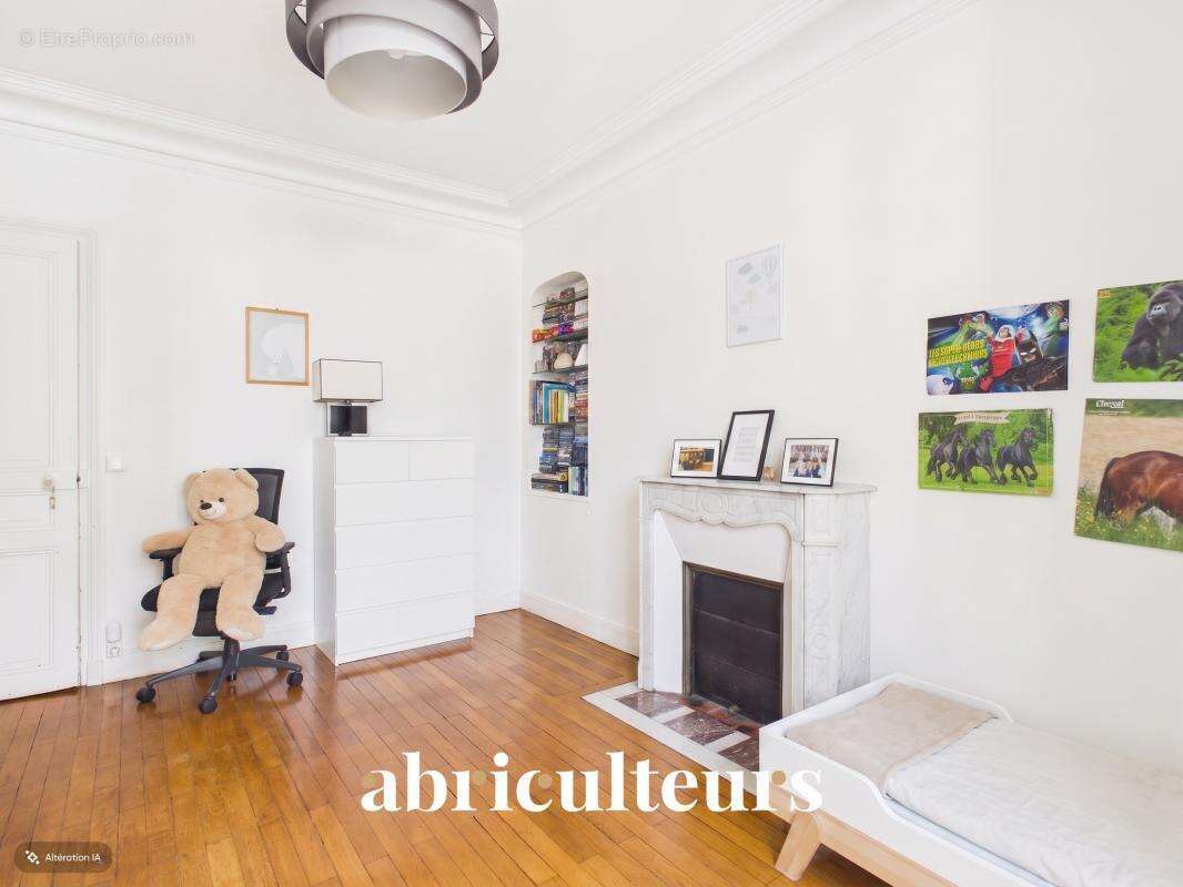 Charmant appartement - 61 m² - 3 pièces en vente à Saint-Mandé (94160) - photo 7
