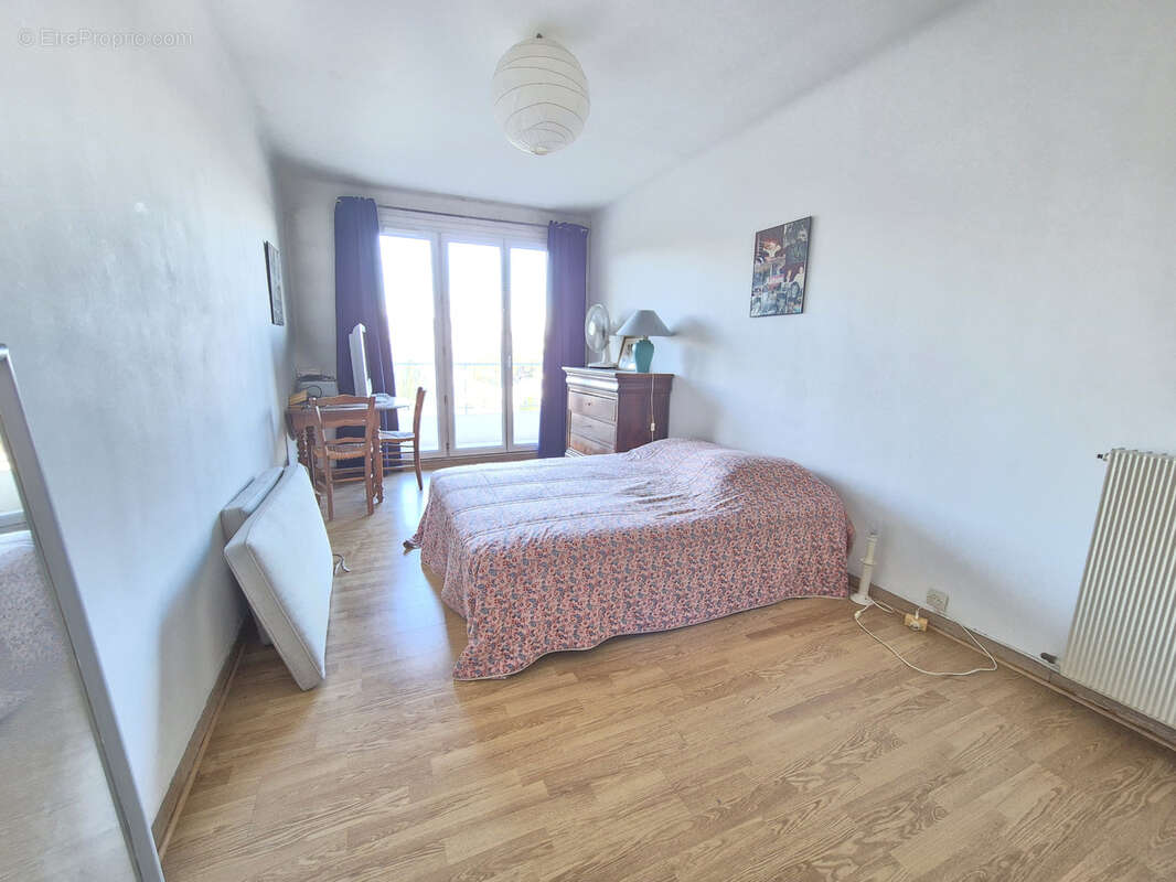 Appartement à HYERES