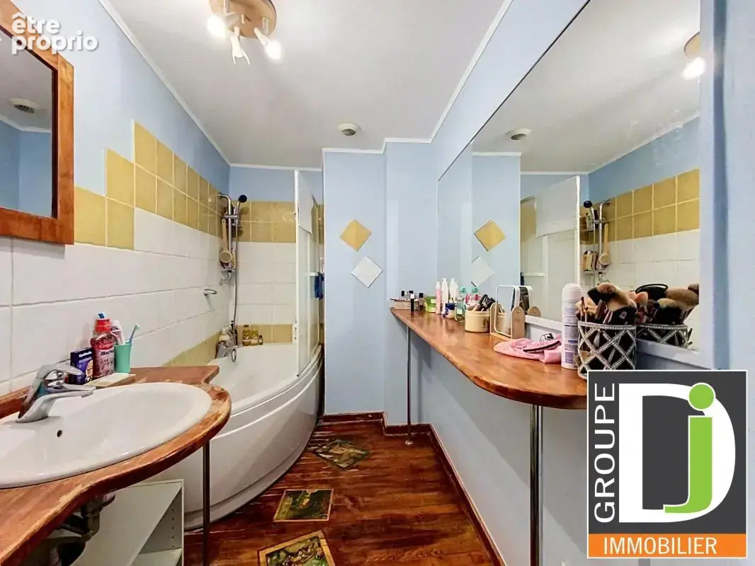 Duplex appartement T4, centre village d'ETOILE SUR RHONE - photo 8