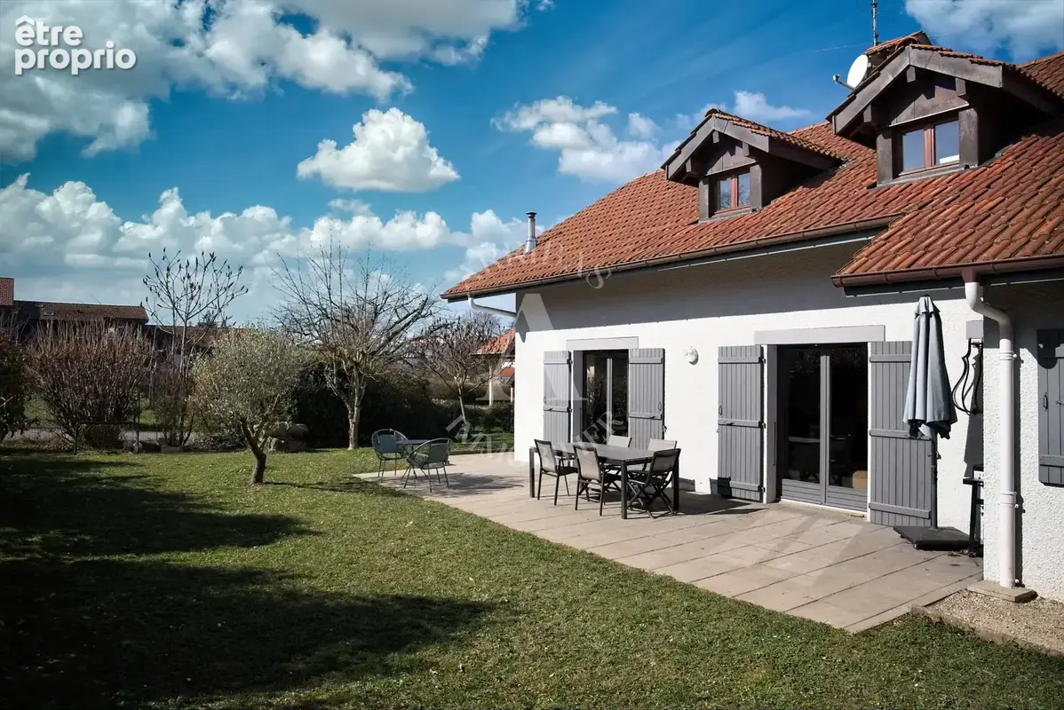 Maison à NERNIER