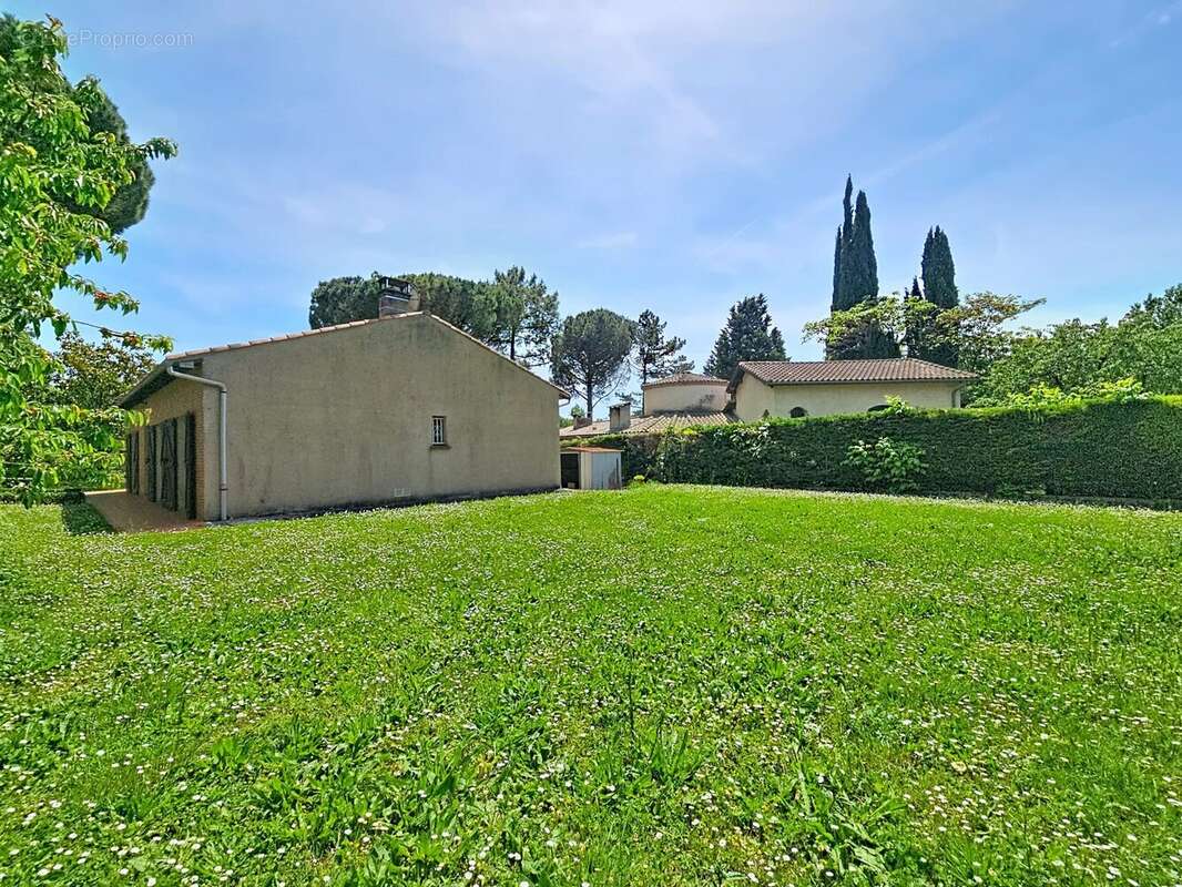 Maison à DREMIL-LAFAGE