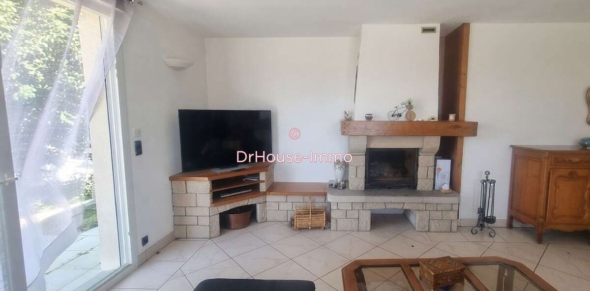 Maison 94 m² à Calmont  - photo 4