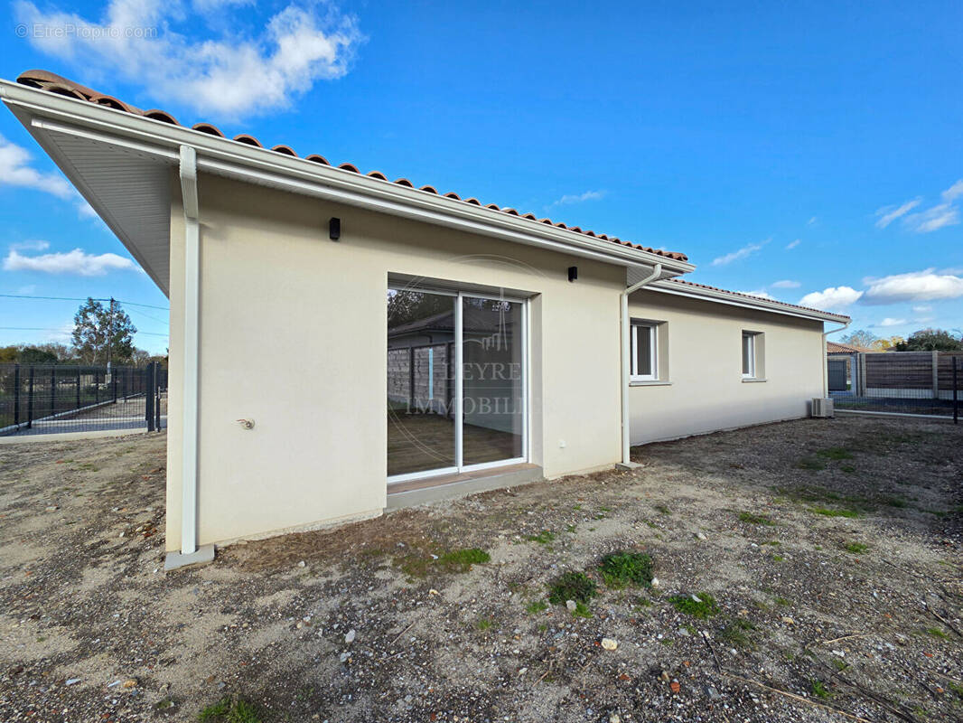 Maison à BELIN-BELIET