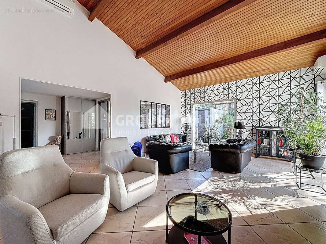 Maison à SAINT-ORENS-DE-GAMEVILLE