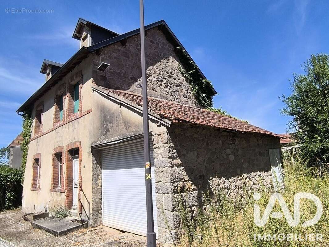 Maison 90 m² à Lupersat  - photo 7