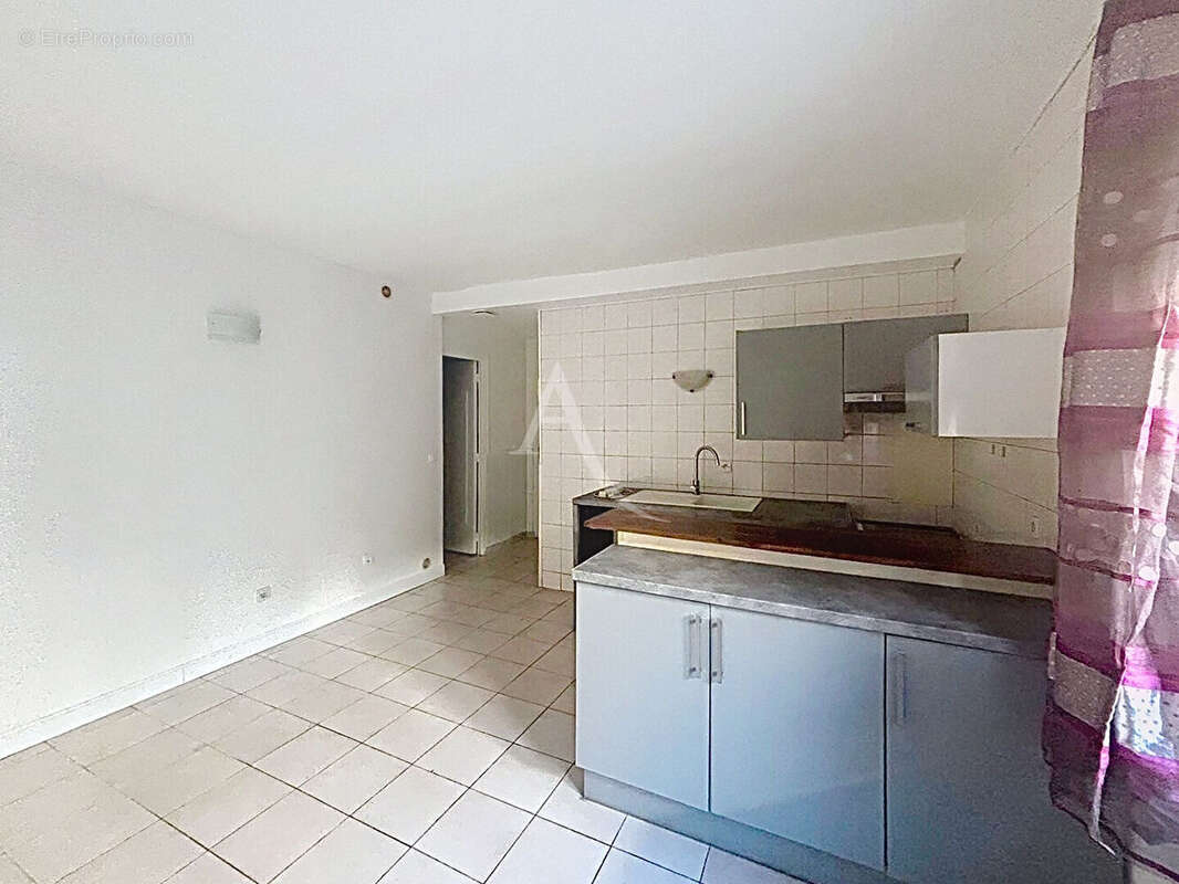 Appartement T1 à vendre à Guignes - 75 000  Vendu loué - photo 3